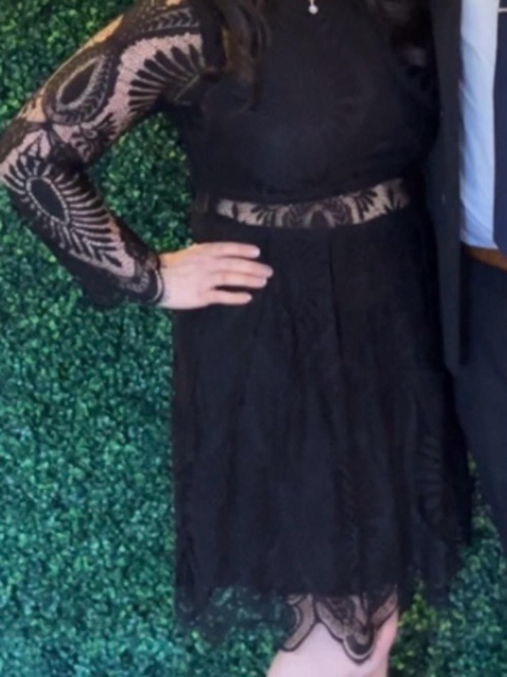 Black Lace Long-Sleeve Dress - Picture 3 of 4